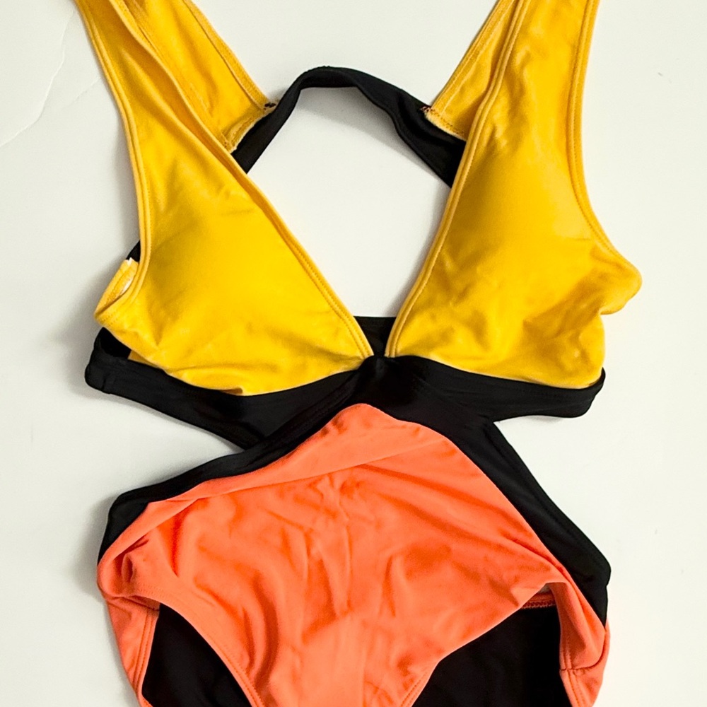SHEIN Colorblock One-Piece Swimsuit Never Worn